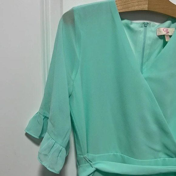 Gianni Bini Girls || Tiffany Blue Wrap Dress With Ruffles on Bottom Size 12. - Picture 4 of 9